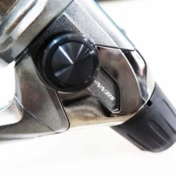 SHIMANO Sienna 4000 RE 10 SHIMANO Sienna 4000 RE -Spro Shop shimano sienna 4000 re sn4000re slip achter 3